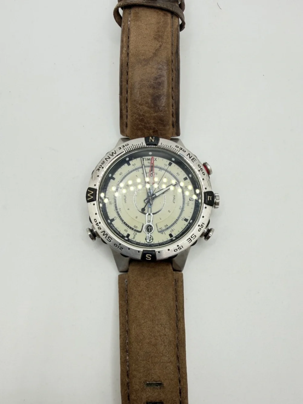 Pre-Owned MEN'S TIMEX,‎ T2N721, Quartz Compass Tide Temp 45mm Watch!